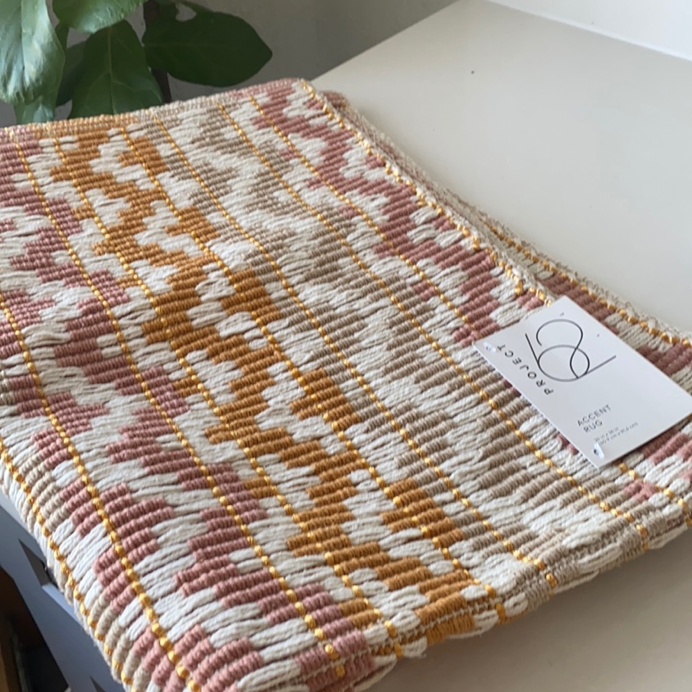 ❤️… Project 62 Accent Rug